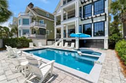 Charming oceanfront home with brand new renovations and private pool & spa - Image 5