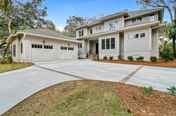 Brand New Sea Pines Home located on the 15th Hole of Atlantic Dunes with pool - Image 2
