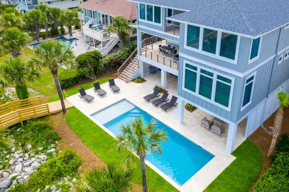 Newly Built 7-bedroom Oceanfront Stunner with private pool. - Image 2